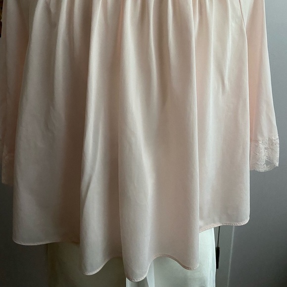 Vintage Shadowline Pale Pink Bed Jacket – Lace Trim, Rosebud Embroidery, Size M - Picture 4 of 9